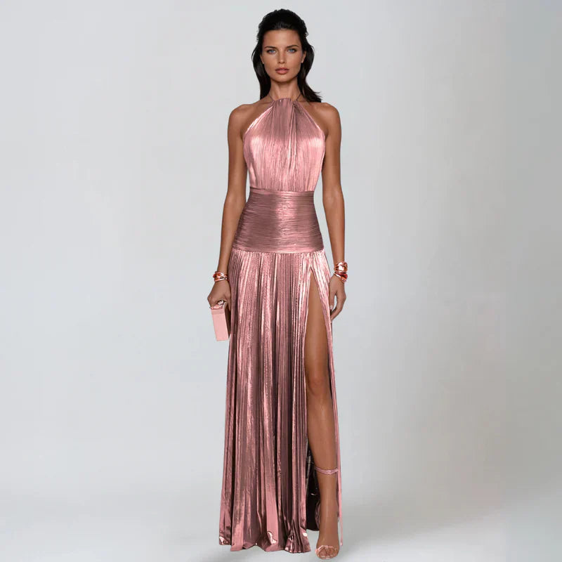 Dalia | Vestido Largo Satinado Con Escote Halter y Abertura Alta